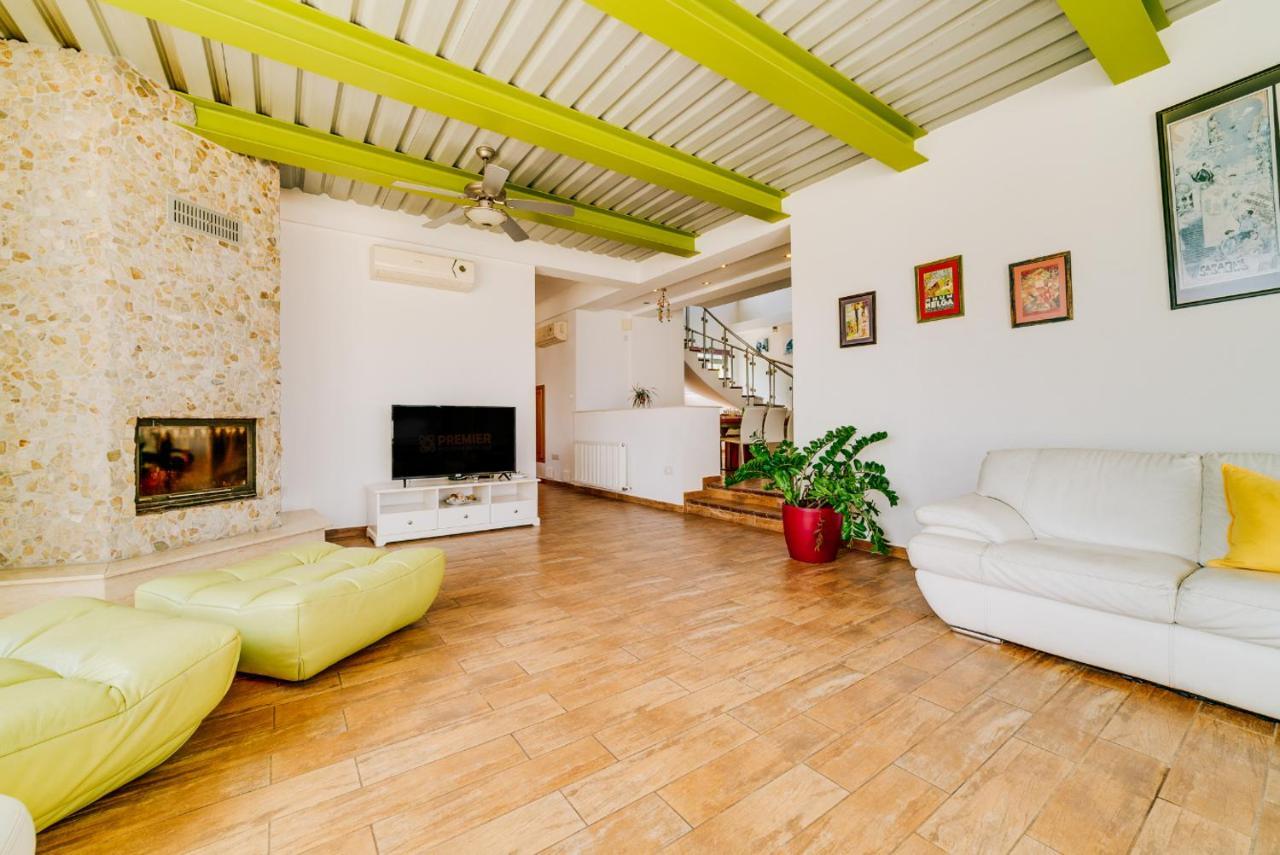 Villa Maria Protaras Buitenkant foto